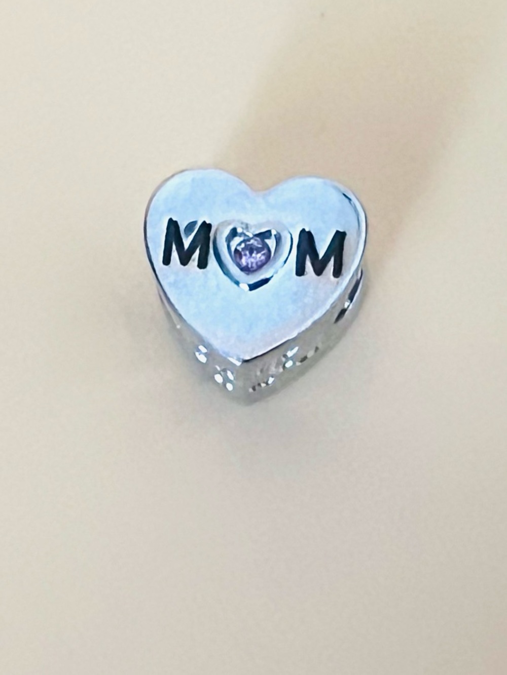 Silver plated heart MOM bracelet charm